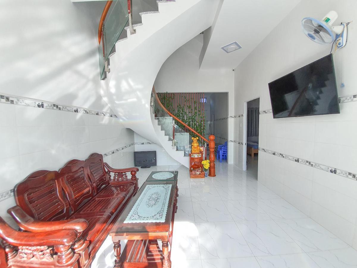 Muoi Homestay Chi Khu Co Ong 외부 사진